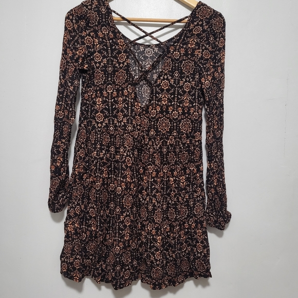 Boho Style Dress - Picture 2 of 12